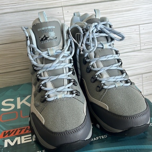 NIB Skechers Trego waterproof boots - Picture 6 of 6